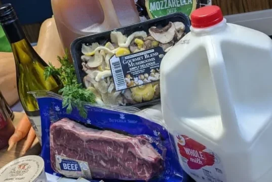 В Западном Канзасе предупреждение для тиктокеров, занимающихся «кикдверством»